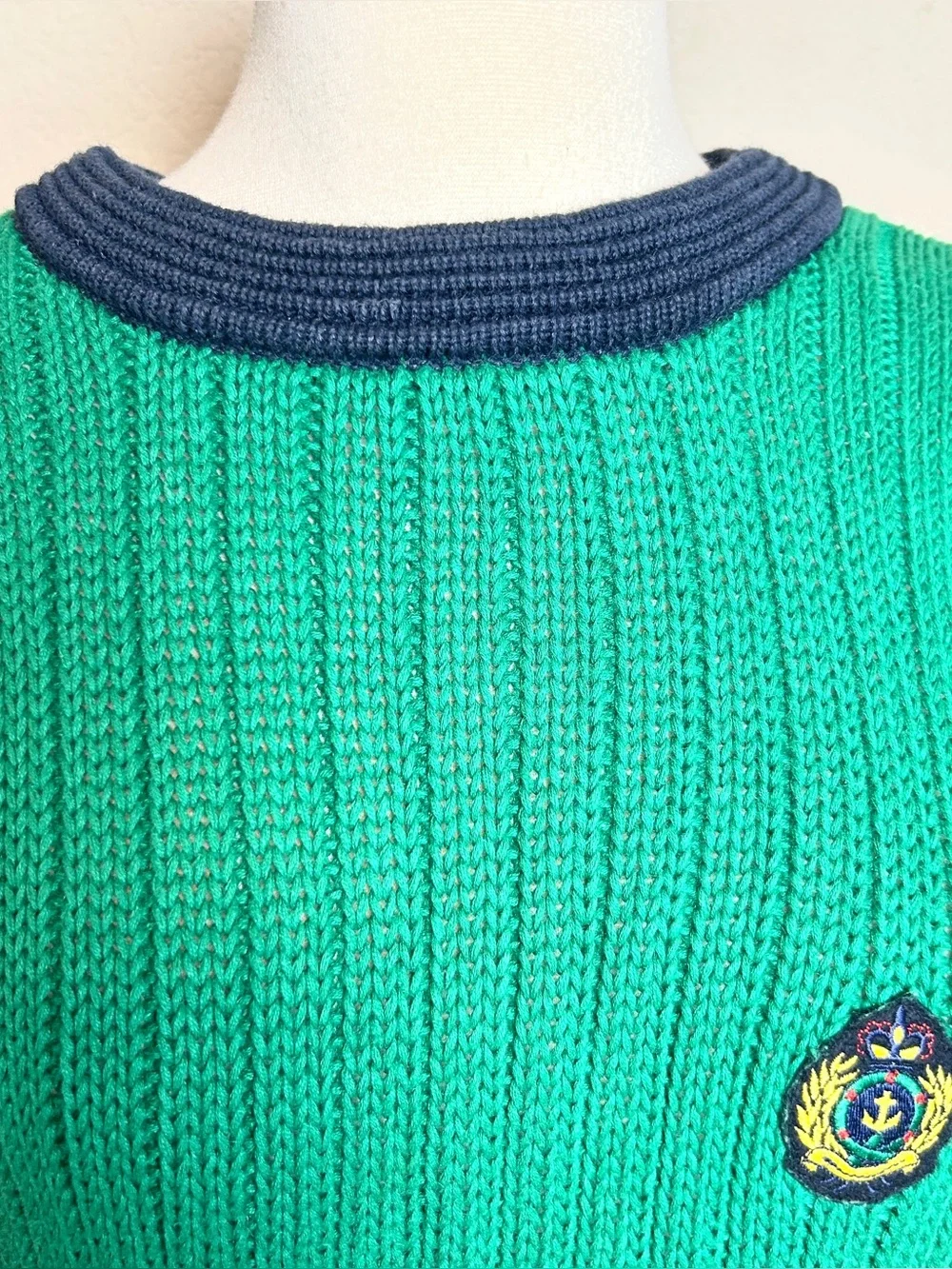 GAP Vintage Green with Navy Crewneck Knit Sweater